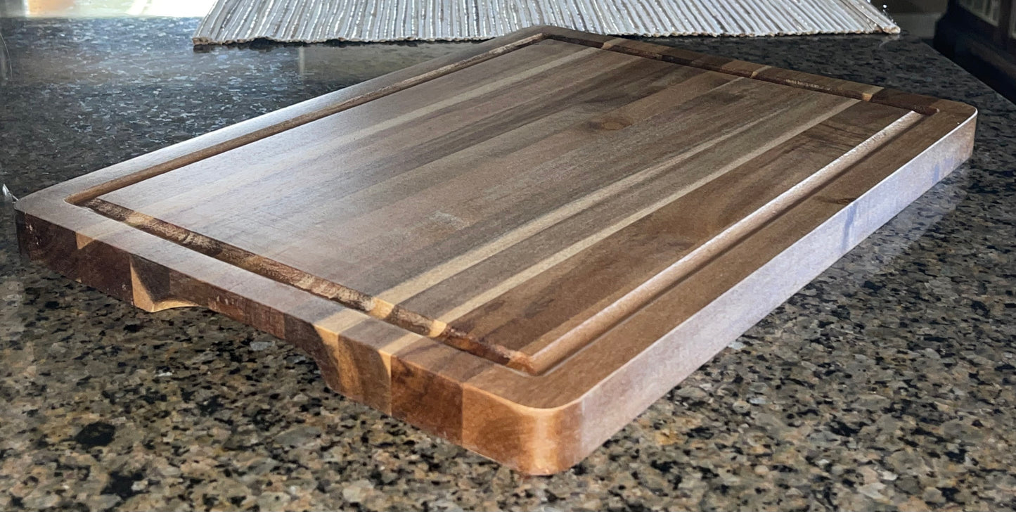 Acacia Wood Cutting Board (15 3/4”x12”)